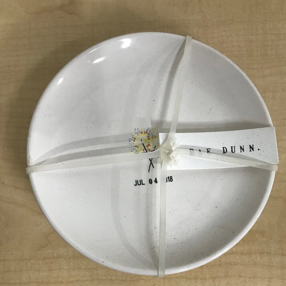 Rae Dunn July 4, 2018 Plates Fireworks Design Set of 4 - Picture 2 of 3
